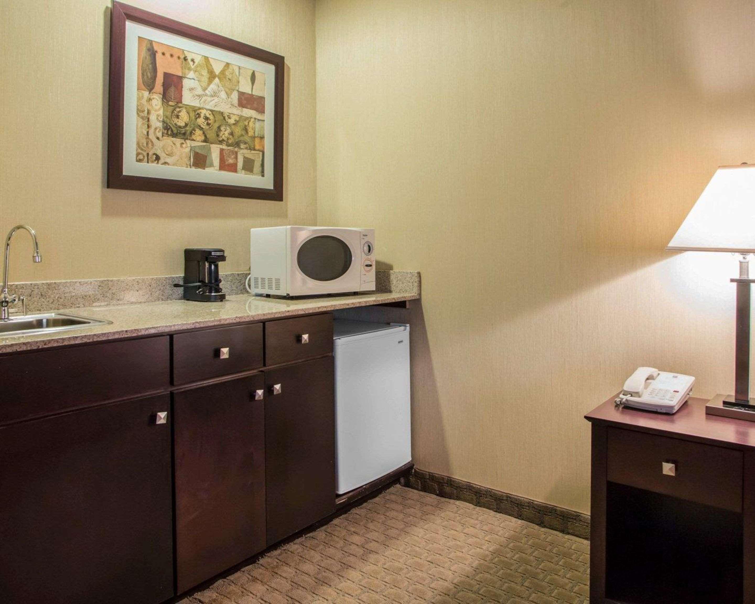 Americinn By Wyndham Marshfield Exteriér fotografie